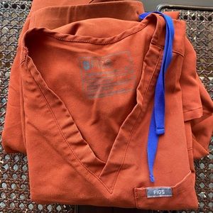 FIGS scrubs